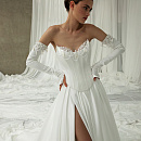 Роскошный свадебный комплект с корсетом и атласной юбкой фото