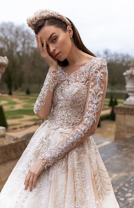 Золотистый ободок для волос фото