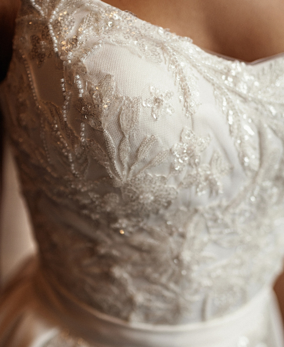 Белое свадебное платье-трансформер фото