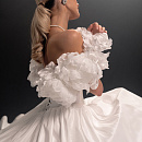 Роскошное свадебное платье силуэта принцесса фото