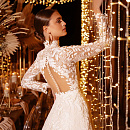 Закрытое свадебное платье в хлопковом кружеве фото