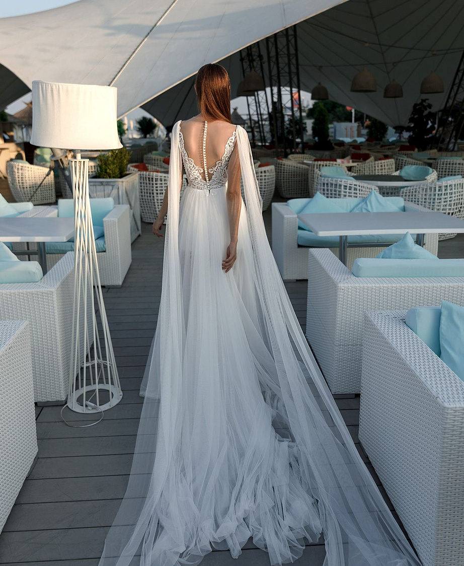 Пляжное свадебное платье