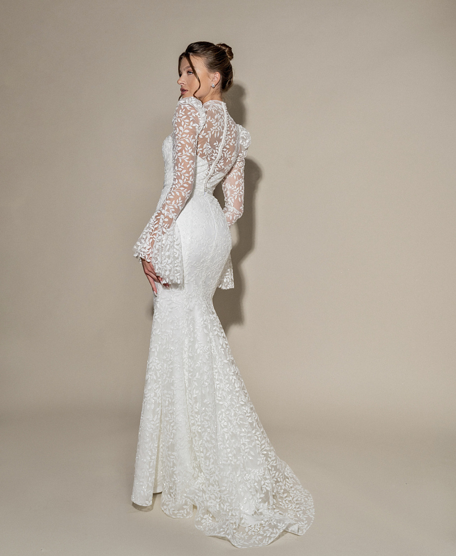 Кружевное свадебное платье рыбка с рукавчиками клёш фото