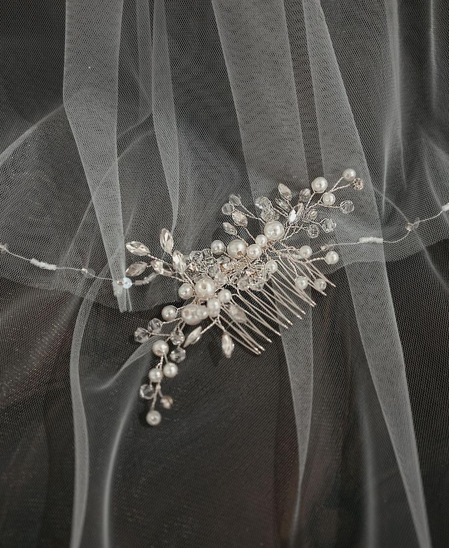 Свадебный гребешок для волос фото