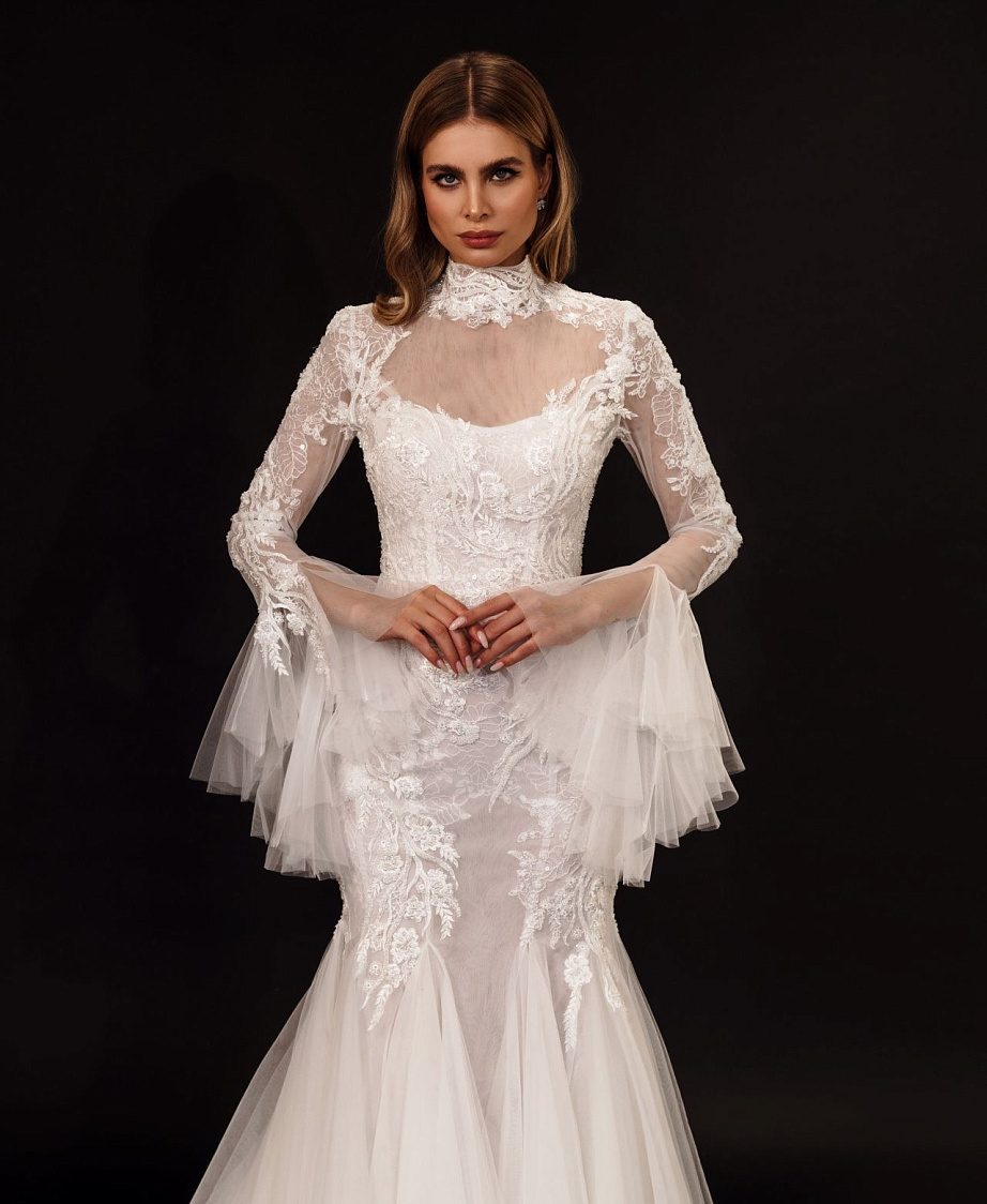 Роскошная русалка под горлышко