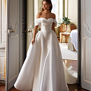 Роскошный комплект из микадо со съемным шлейфом фото