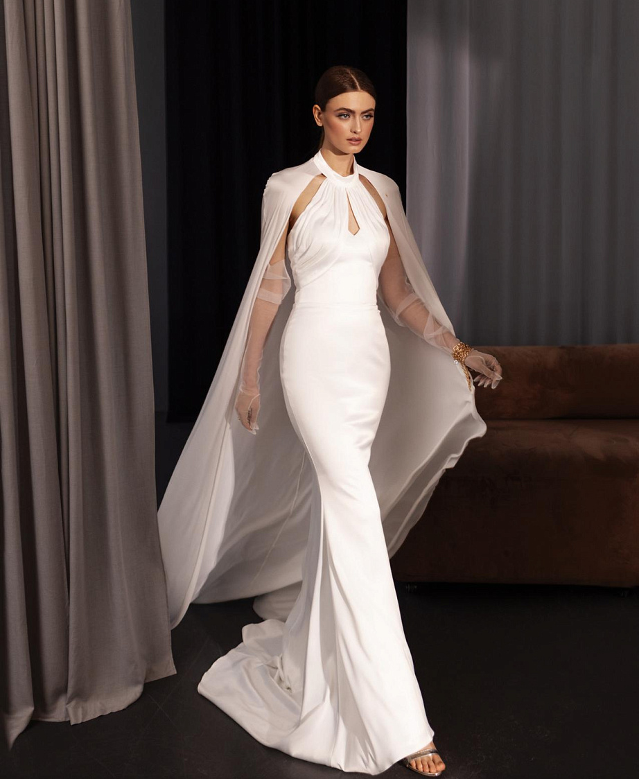 Облегающее свадебное платье из шёлк сатина фото