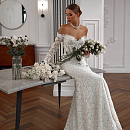 Белое кружевное свадебное платье рыбка с рукавами фото