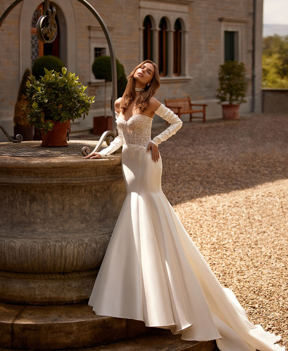 Свадебное платье рыбка из микадо с заниженной талией фото