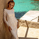 Утонченная рыбка с рукавами и открытой спиной