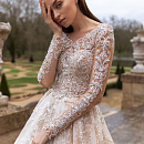 Золотистый ободок для волос фото